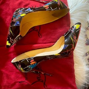 Authentic CHRISTIAN LOUBOUTIN Patent Loubitag Pigalle Follies 100 Pumps 39.5